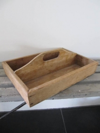 Brocante wooden box with handle