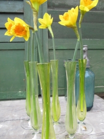 Brocante glazen vaasje geel/groen van Val St. Lambert