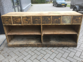 Antieke houten toonbank