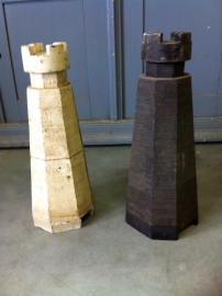 Big old giant chess set complete! 32 pieces so!