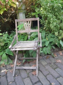 Very nice very old folding chair