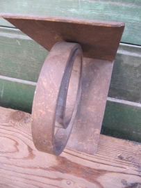 Old metal bookend / console