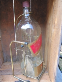 Johnnie Walker bottle of 4,5 liters pour scaffold