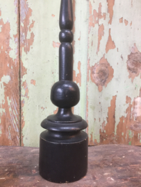 Antieke houten standaard