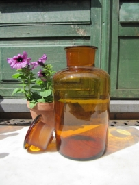 French big brown brocante Pharmacists jar with dome lid