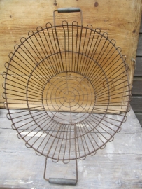 Brocante draadstalen mand