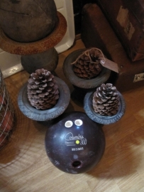 Leuke oude bowlingbal
