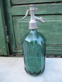 Flea green seltzer bottle with facets