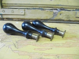 Zegellakstempel MM