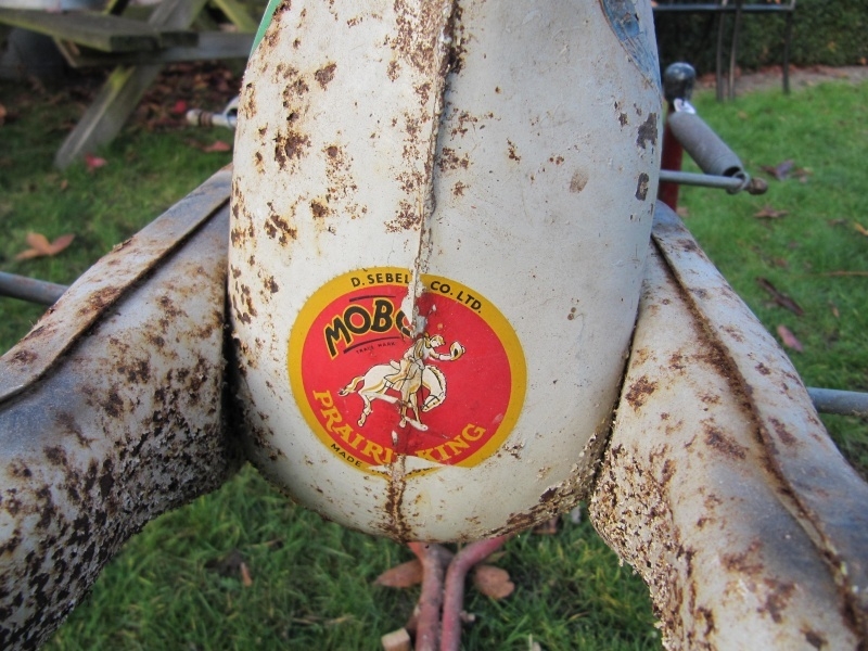 mobo metal rocking horse