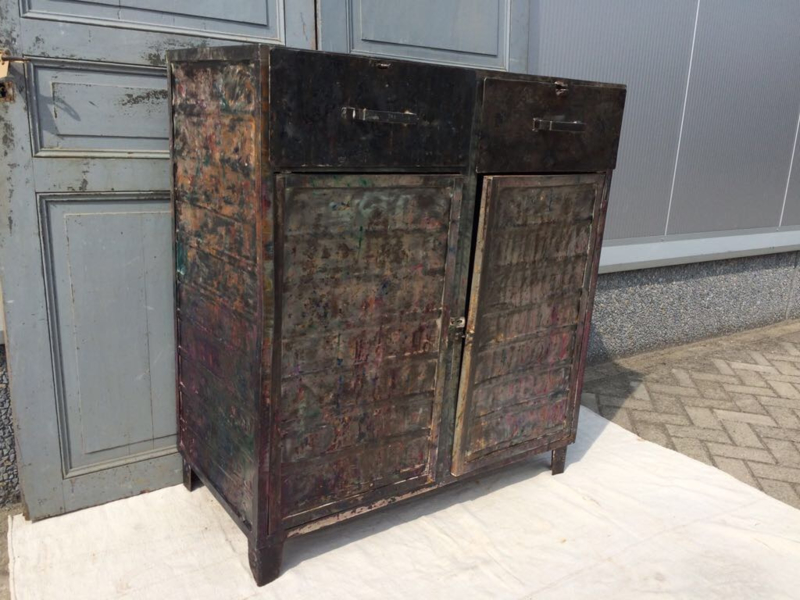 Ongebruikt Oude industriële metalen kast | Recent verkocht / Sold UA-07