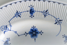 Furnivals Limited - Denmark - Ovale Schaal