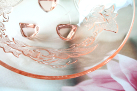Schaaltje - Bladmotief - Roze Glas