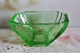 Kaptafelschaaltje - Groen Glas