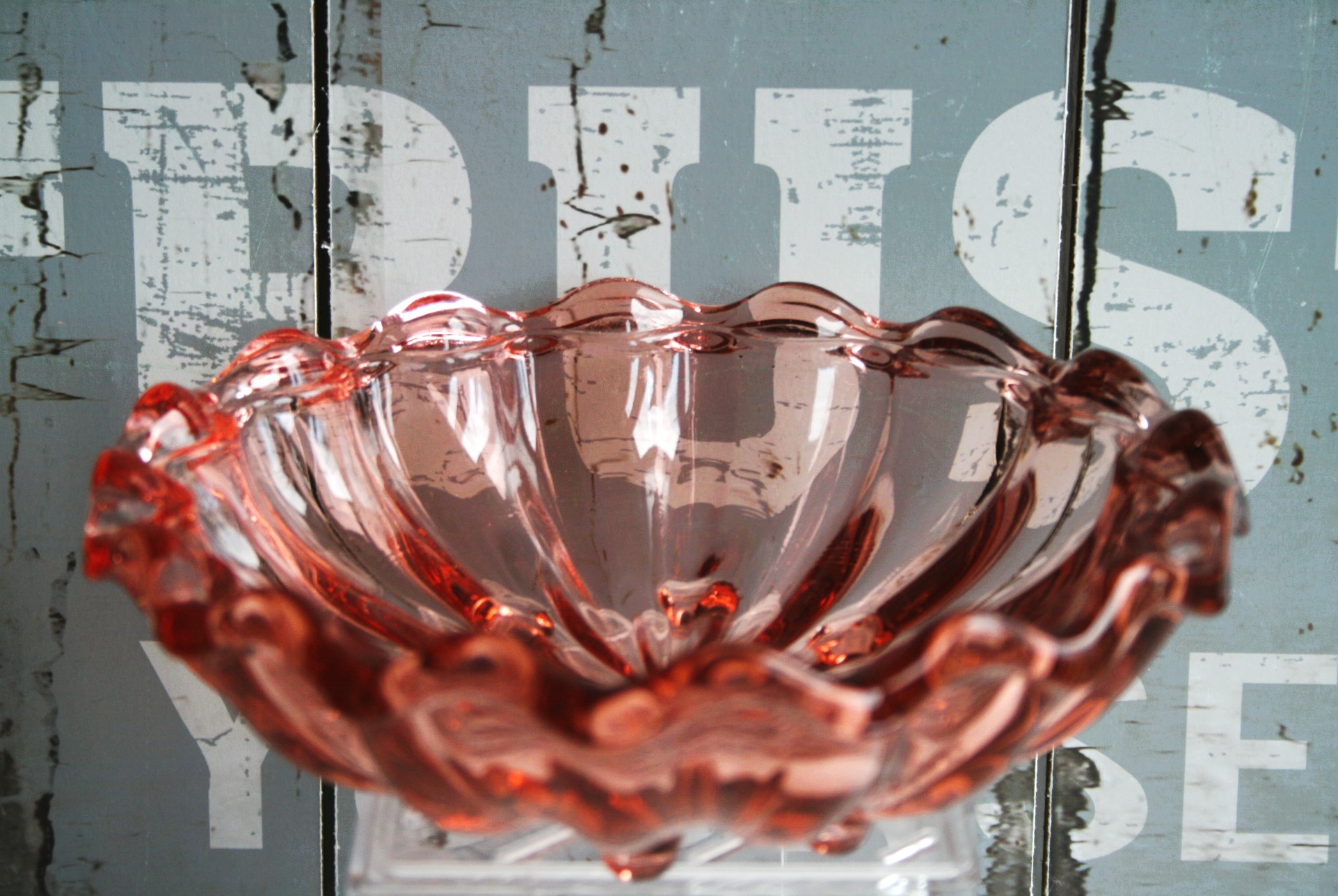 Schaaltje - Kraagrand - Roze Glas