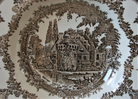 English Ironstone - Scotney Castle - Diep Bord