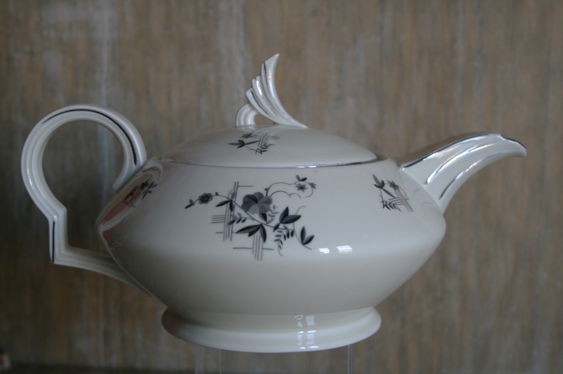 Tsjecho-Slowakije - H & C - Theepot - Art Deco Stijl