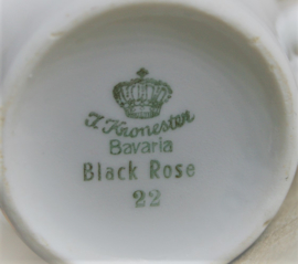 Kronester Bavaria - Black Rose - Roomkannetje