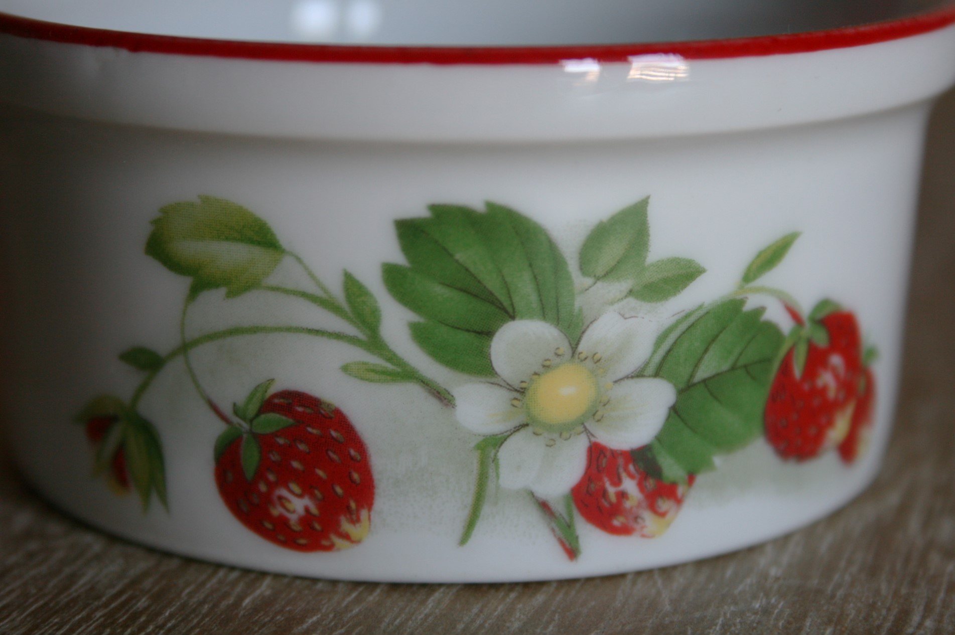 Merkloos - Set Souffléschaaltjes - Aardbeien