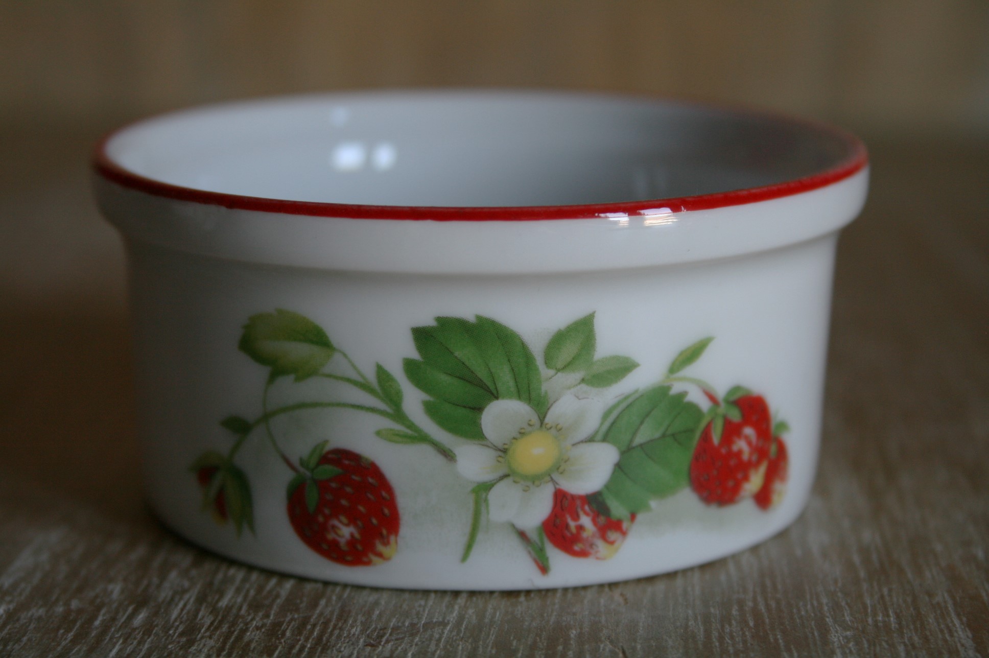 Merkloos - Set Souffléschaaltjes - Aardbeien
