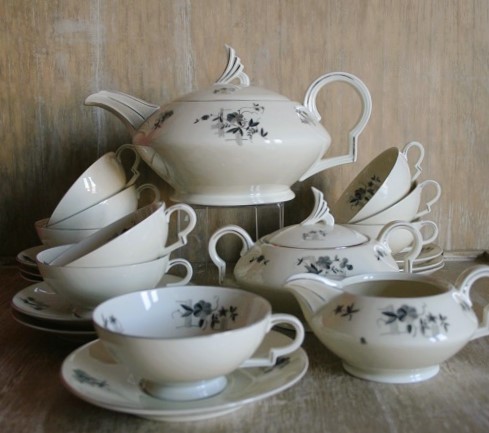 H & K Theeservies in Art Deco Stijl