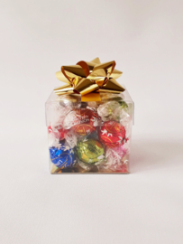 Luxe doos gevuld met Lindt ballen, 8 x 8 x 8cm