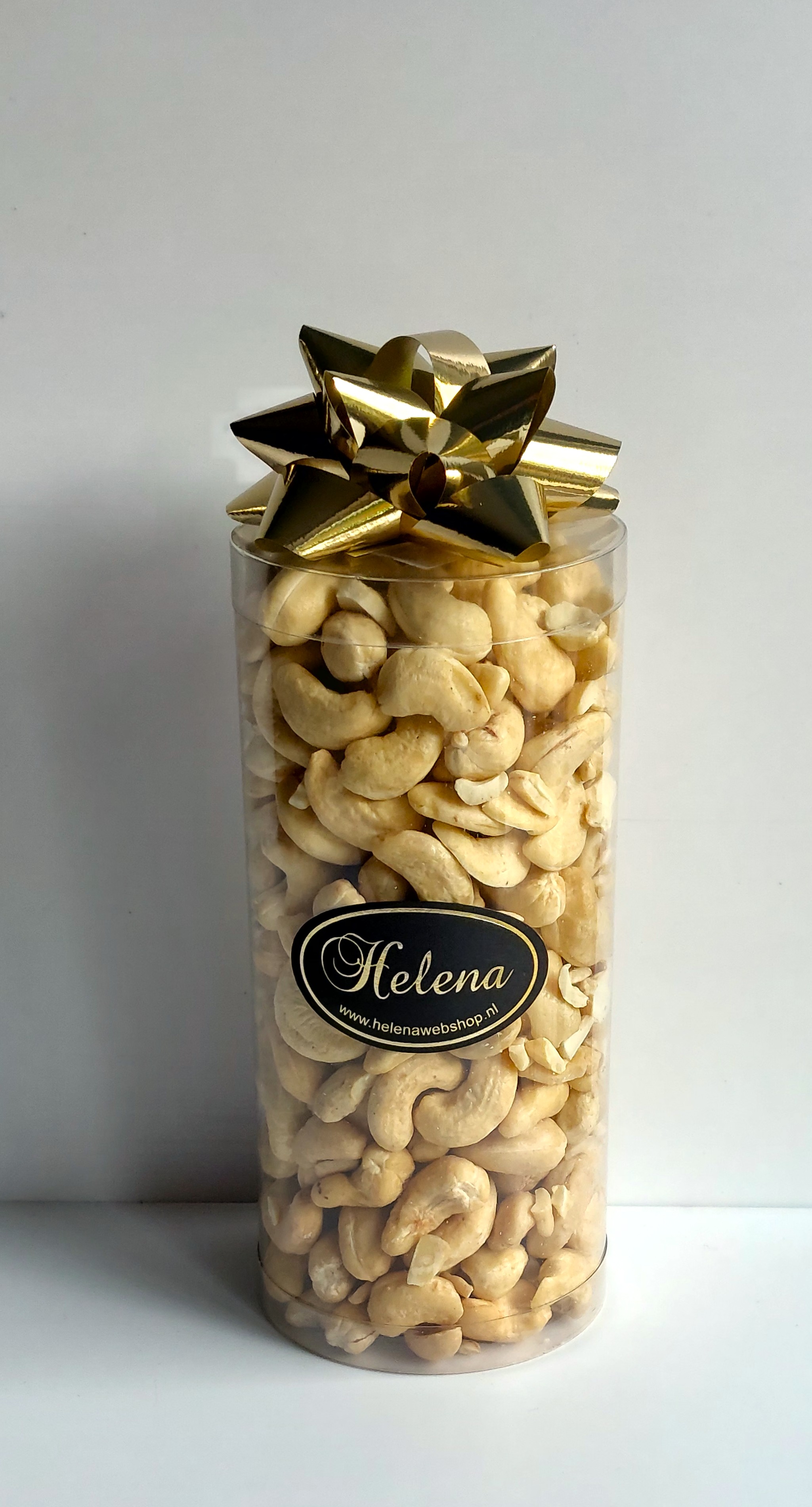 Notencadeau: Notenkoker 15 cm , gevuld met gebrande en gezouten cashewnoten