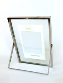 Fotolijst met standaard, metaal met glas, 15.5 cm x 20.5 cm