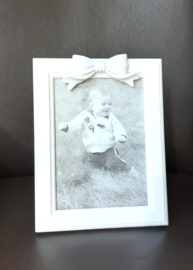 Fotolijst wit met strik, 18 x 23 cm