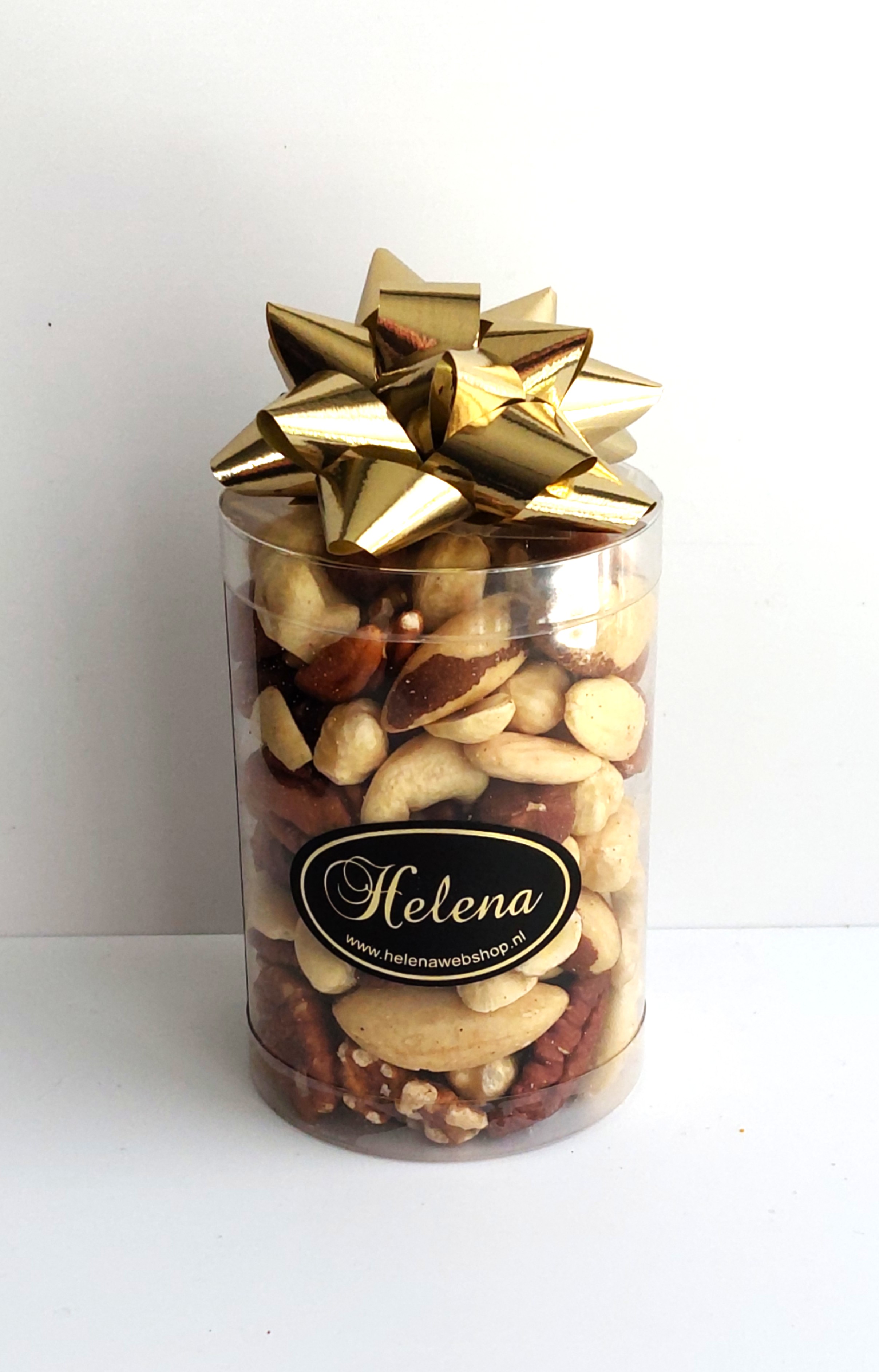 Notenkoker 10 cm , gevuld met ongebrande notenmix, 200 gram