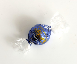 Lindor ballen Melk/wit, per 20 stuks