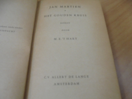 Jan Martien,  Het Gouden Kruis (eerste boek)