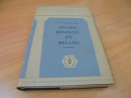 Tussen beginsel en belang - Kooy, T.P van der