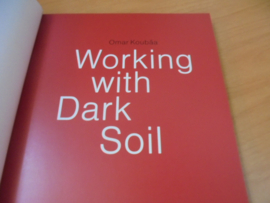 Omar Koubâa - Working with dark soil