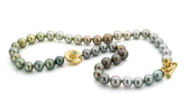 Tahitian pearls & green diamonds