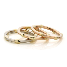 Stacking ring