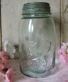 Ball Mason Jar VERKOCHT