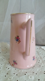Bebloemd roze kannetje VERKOCHT