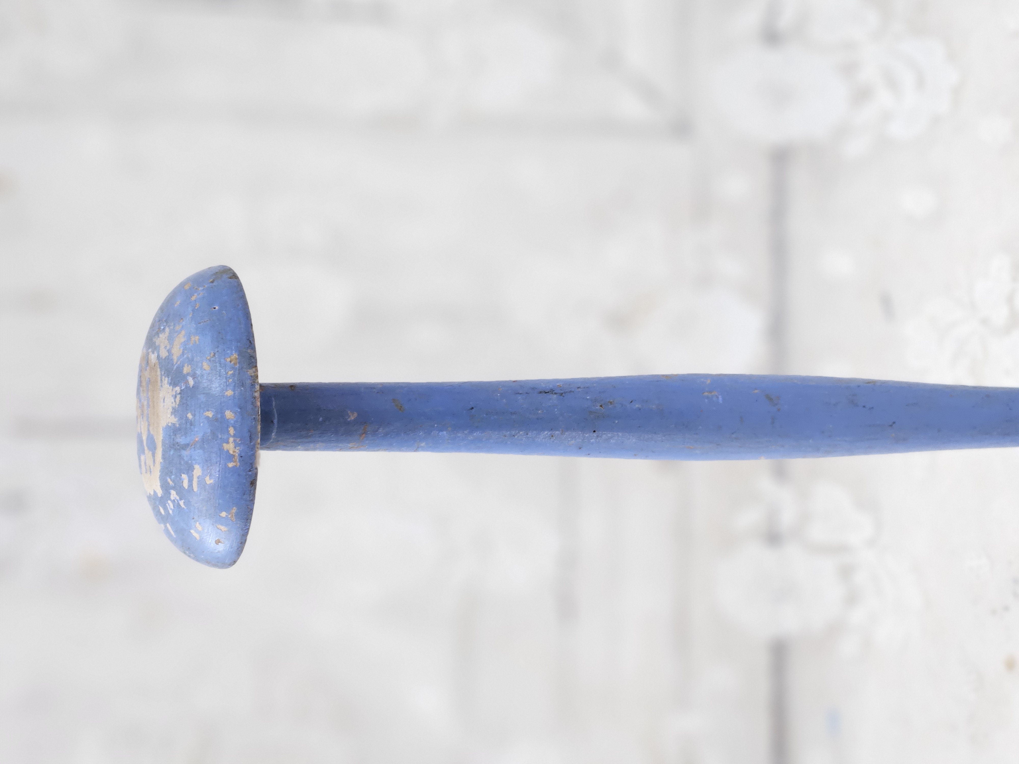 Babyblauw hoedenstandaardje