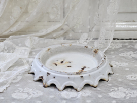 Witte ronde kwispedoor VERKOCHT