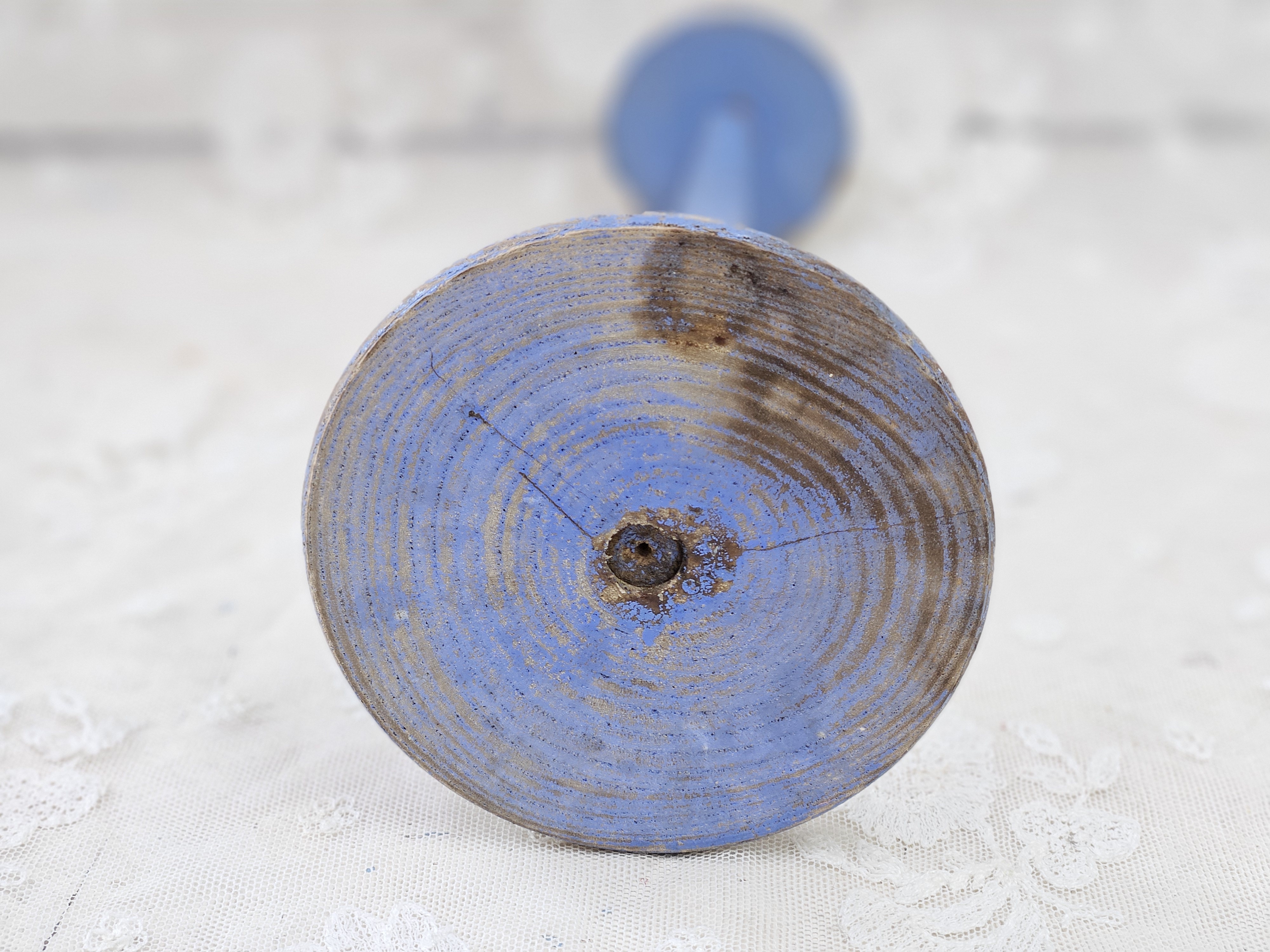Babyblauw hoedenstandaardje