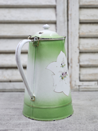Grote groene koffiepot