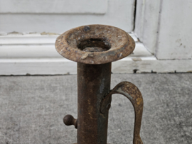 Kandelaar met grote onderschotel