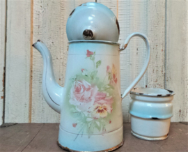 Emaille koffiepot met violen en rozen VERKOCHT