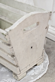Witte houten bloembak