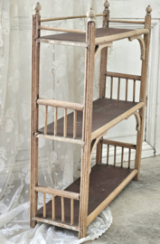 Etagère / wandrekje