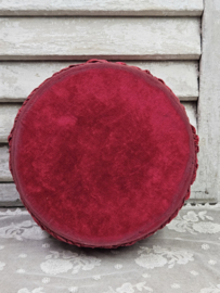 Rond rood velours doosje VERKOCHT