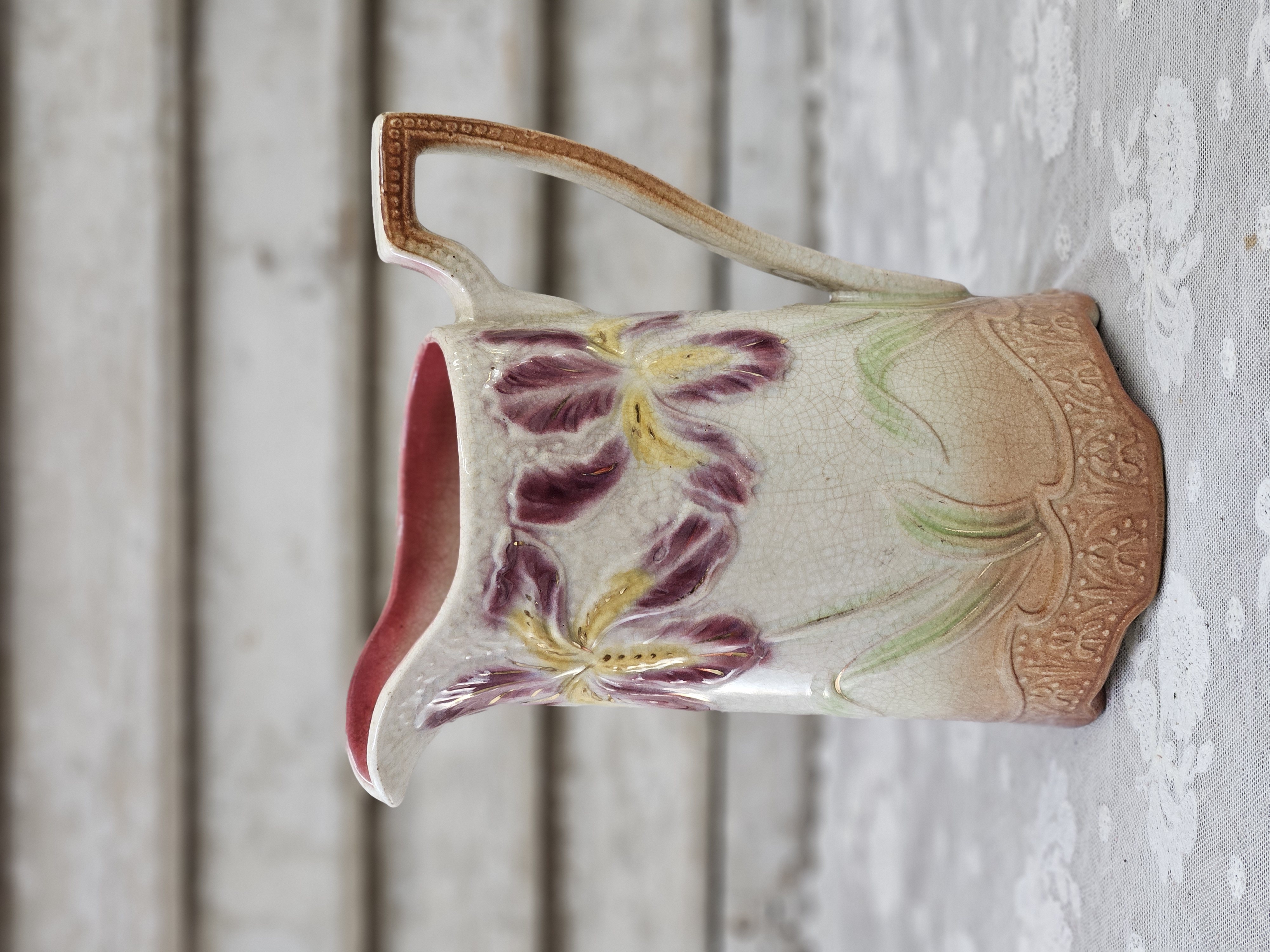 Barbotine kan met bloemen  VERKOCHT