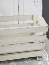 Witte houten bloembak