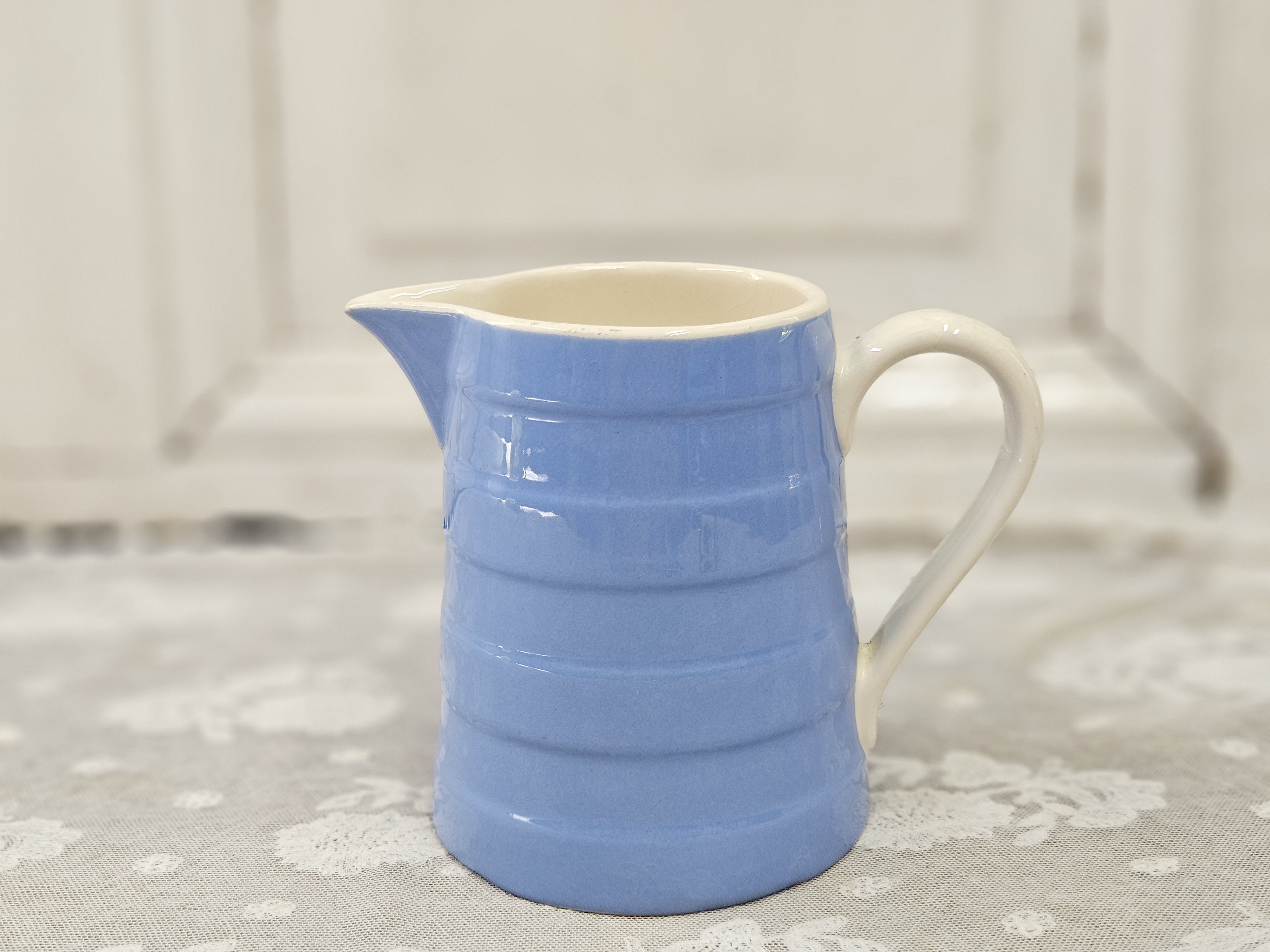 Blauw bandenkannetje